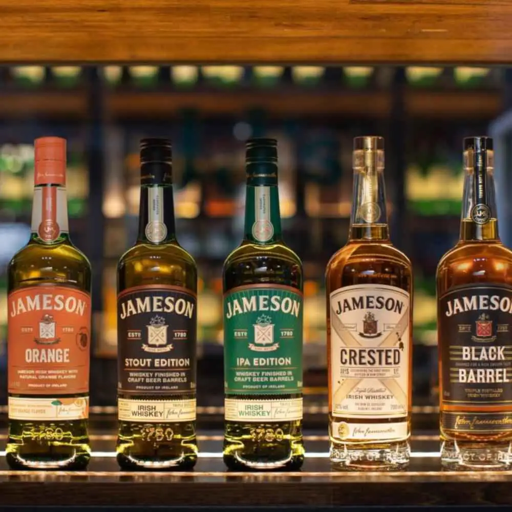 Jameson Orange Triple Distilled Blended Irish Whiskey 70cl | saveandgo